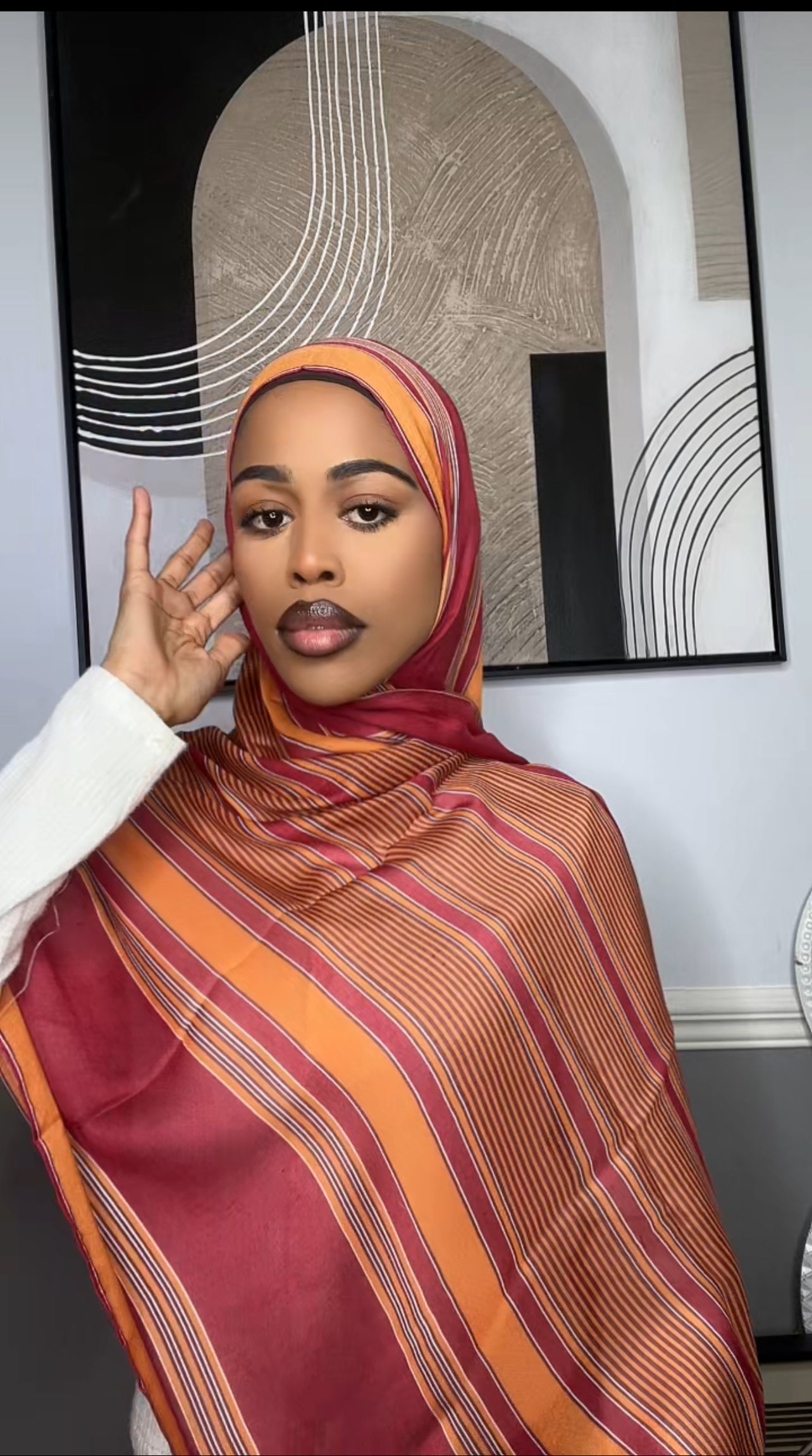 Hido iyo Dhaqan print modal hijab -red